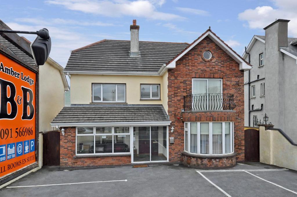Amber Lodge Budget Accommodation Galway Exterior foto